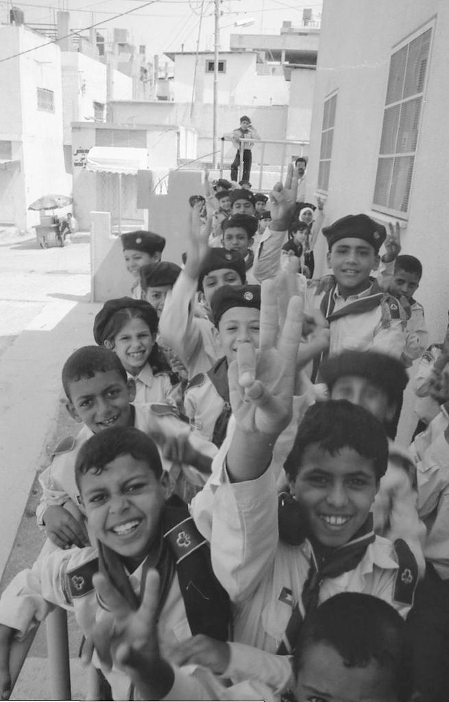Boy scouts in Askar