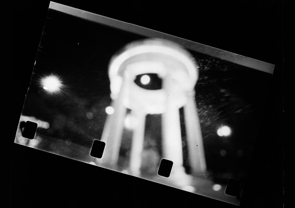 Arson II: monument, Greek Town